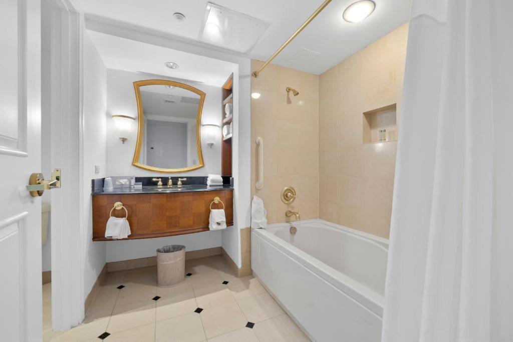 Astonishing Ocean Front Condo Cozysuites At Showboat Atlantic City Kültér fotó